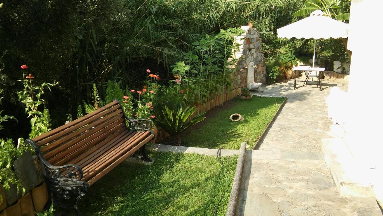 Studios Margarita Petalídi Kültér fotó